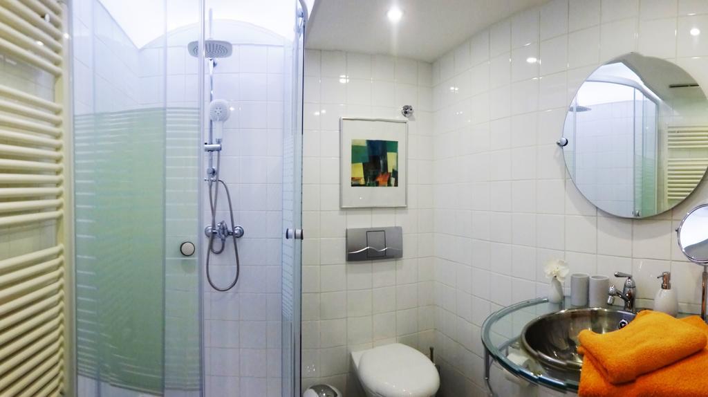 Linderhof Apartment *
